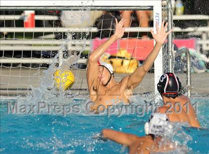 Thumbnail 3 in Alemany vs Harvard-Westlake photogallery.