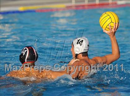 Thumbnail 2 in Alemany vs Harvard-Westlake photogallery.