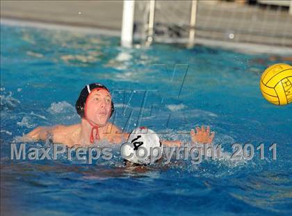 Thumbnail 2 in Alemany vs Harvard-Westlake photogallery.