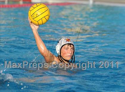 Thumbnail 3 in Alemany vs Harvard-Westlake photogallery.