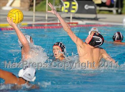 Thumbnail 2 in Alemany vs Harvard-Westlake photogallery.