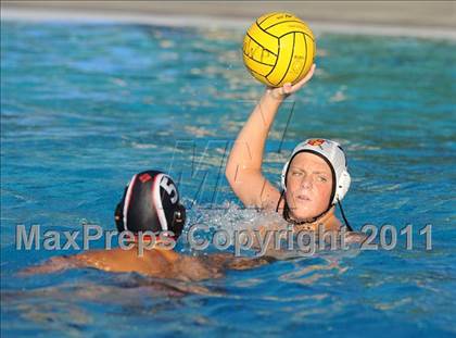 Thumbnail 1 in Alemany vs Harvard-Westlake photogallery.