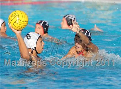Thumbnail 2 in Alemany vs Harvard-Westlake photogallery.