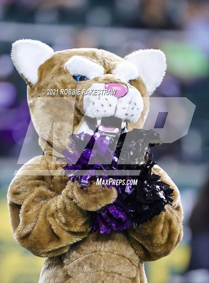 Thumbnail 3 in College Station vs. Ryan (UIL 5A Regional Finals) photogallery.