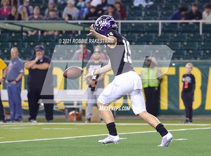 Thumbnail 3 in College Station vs. Ryan (UIL 5A Regional Finals) photogallery.