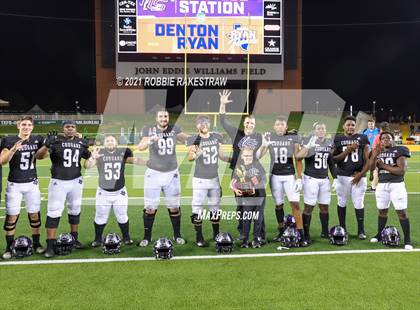 Thumbnail 1 in College Station vs. Ryan (UIL 5A Regional Finals) photogallery.