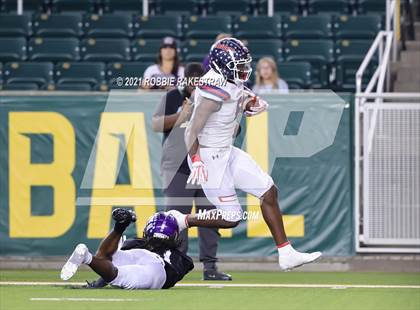 Thumbnail 3 in College Station vs. Ryan (UIL 5A Regional Finals) photogallery.