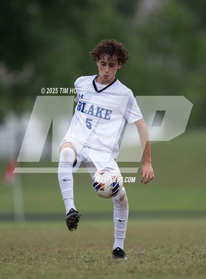 Thumbnail 1 in Blake @ Magruder photogallery.