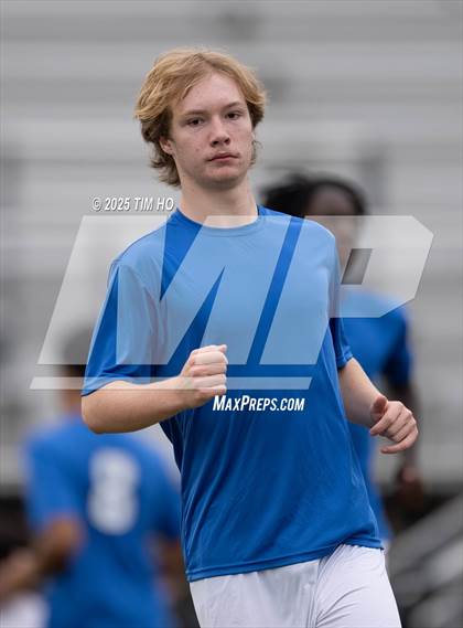 Thumbnail 1 in Blake @ Magruder photogallery.