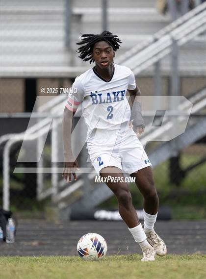 Thumbnail 1 in Blake @ Magruder photogallery.