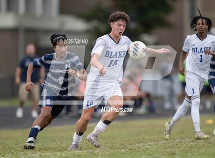 Thumbnail 3 in Blake @ Magruder photogallery.