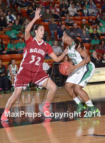 Thumbnail 1 in St. Mary's vs. McClatchy (CIF SJS D1 Playoffs) photogallery.