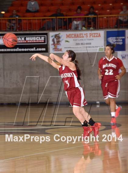 Thumbnail 1 in St. Mary's vs. McClatchy (CIF SJS D1 Playoffs) photogallery.