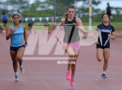 Thumbnail 1 in Kamehameha Tournament photogallery.