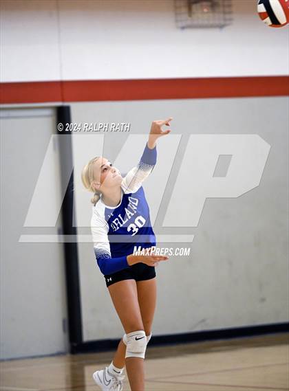 Thumbnail 3 in Orland @ Chico photogallery.