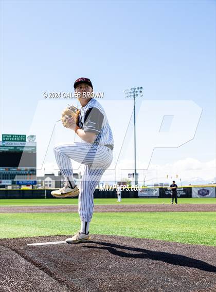 Thumbnail 1 in Murray vs. Box Elder (UHSAA 5A Bracket Play) photogallery.