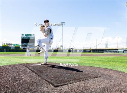 Thumbnail 2 in Murray vs. Box Elder (UHSAA 5A Bracket Play) photogallery.