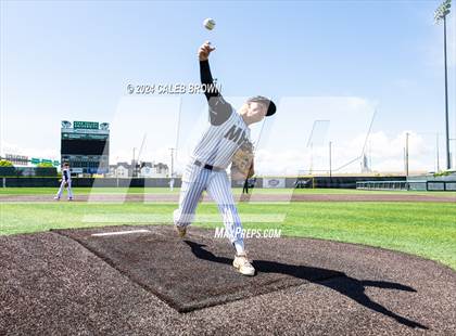 Thumbnail 2 in Murray vs. Box Elder (UHSAA 5A Bracket Play) photogallery.