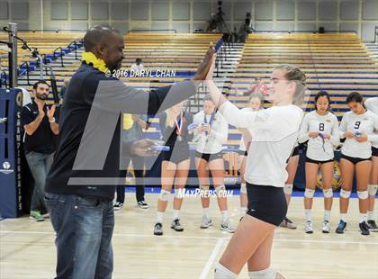 Thumbnail 2 in Menlo School vs. Point Loma (CIF State D4 Final) photogallery.
