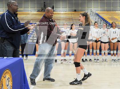 Thumbnail 1 in Menlo School vs. Point Loma (CIF State D4 Final) photogallery.