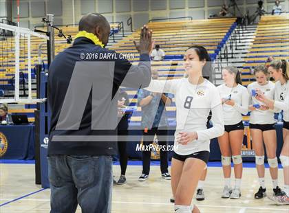 Thumbnail 1 in Menlo School vs. Point Loma (CIF State D4 Final) photogallery.