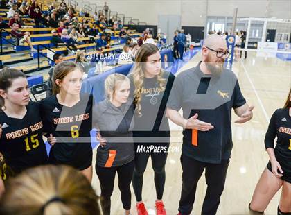 Thumbnail 2 in Menlo School vs. Point Loma (CIF State D4 Final) photogallery.