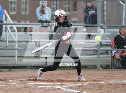 Thumbnail 2 in Logan vs Amanda-Clearcreek (Scrimmage) photogallery.