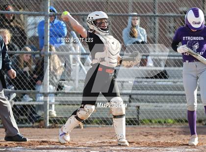 Thumbnail 3 in Logan vs Amanda-Clearcreek (Scrimmage) photogallery.