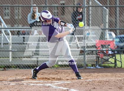 Thumbnail 3 in Logan vs Amanda-Clearcreek (Scrimmage) photogallery.