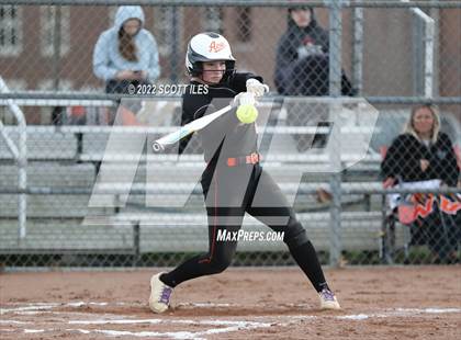 Thumbnail 2 in Logan vs Amanda-Clearcreek (Scrimmage) photogallery.