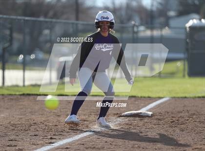 Thumbnail 2 in Logan vs Amanda-Clearcreek (Scrimmage) photogallery.