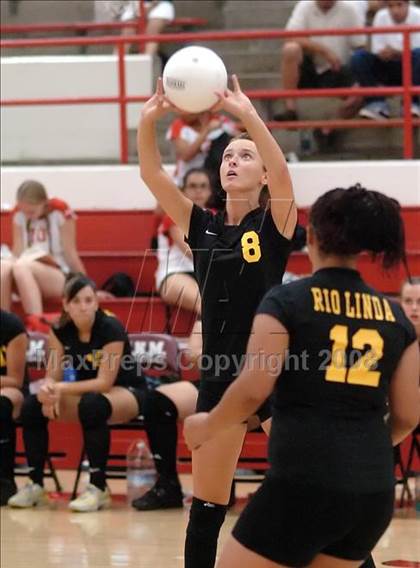 Thumbnail 2 in Rio Linda @ McClatchy photogallery.