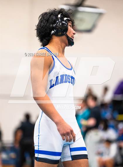 Thumbnail 3 in VHSL 6A Regional Finals photogallery.