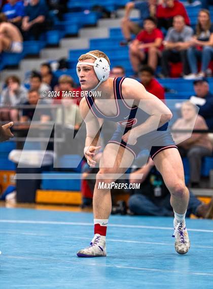 Thumbnail 2 in VHSL 6A Regional Finals photogallery.