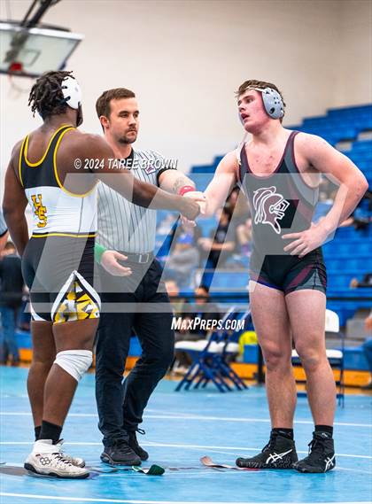 Thumbnail 2 in VHSL 6A Regional Finals photogallery.