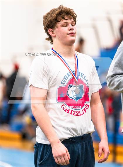 Thumbnail 2 in VHSL 6A Regional Finals photogallery.