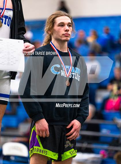 Thumbnail 1 in VHSL 6A Regional Finals photogallery.