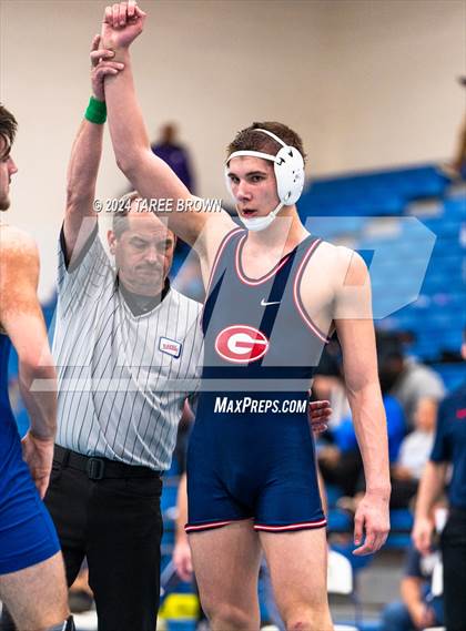 Thumbnail 2 in VHSL 6A Regional Finals photogallery.