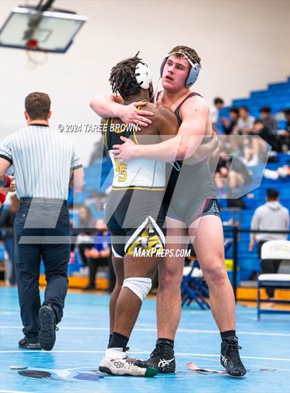 Thumbnail 3 in VHSL 6A Regional Finals photogallery.