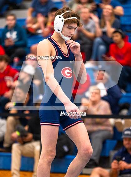 Thumbnail 1 in VHSL 6A Regional Finals photogallery.