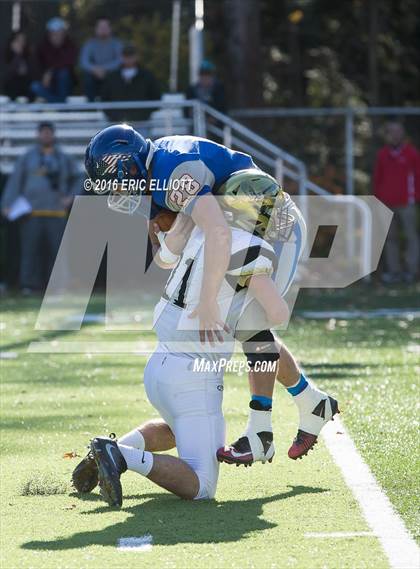 Thumbnail 2 in Fort LeBoeuf vs Grove City (PIAA D10 5A Semifinal) photogallery.