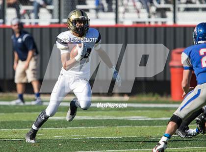 Thumbnail 2 in Fort LeBoeuf vs Grove City (PIAA D10 5A Semifinal) photogallery.