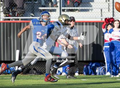 Thumbnail 3 in Fort LeBoeuf vs Grove City (PIAA D10 5A Semifinal) photogallery.