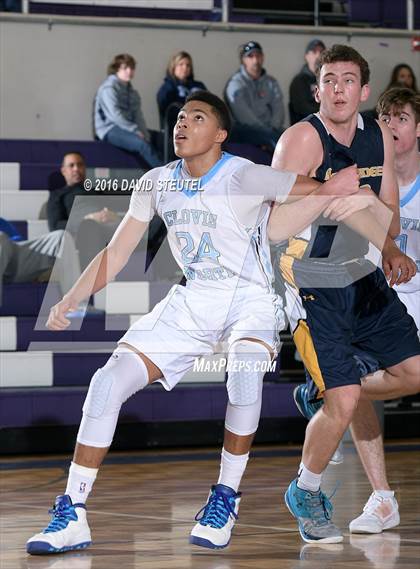 Thumbnail 3 in Oakridge vs. Clovis North (St. Hope Elite Classic) photogallery.