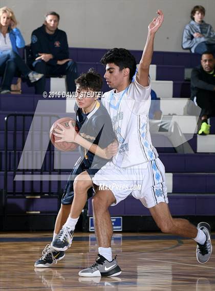 Thumbnail 3 in Oakridge vs. Clovis North (St. Hope Elite Classic) photogallery.