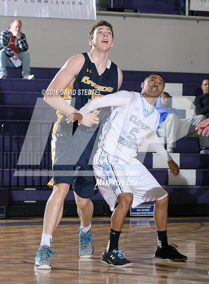 Thumbnail 2 in Oakridge vs. Clovis North (St. Hope Elite Classic) photogallery.