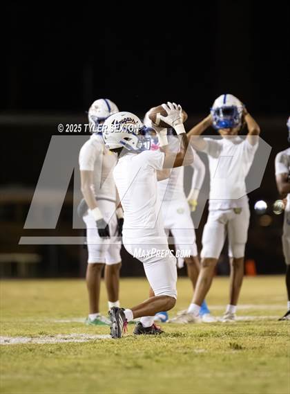 Thumbnail 3 in Casa Grande @ Canyon del Oro photogallery.