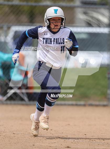 Thumbnail 3 in Jerome vs Twin Falls (IHSAA 4A State Tournament) photogallery.
