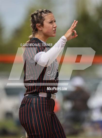 Thumbnail 1 in Jerome vs Twin Falls (IHSAA 4A State Tournament) photogallery.