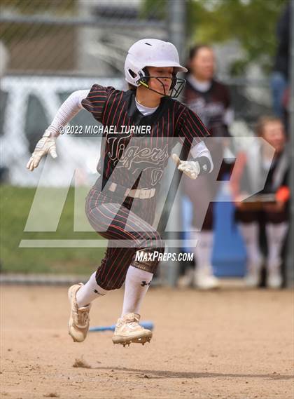 Thumbnail 2 in Jerome vs Twin Falls (IHSAA 4A State Tournament) photogallery.
